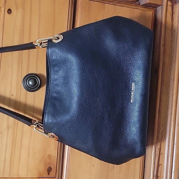 Michael Kors Purse - Picture 1 of 4